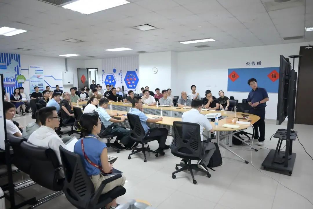 专家大讲堂 | 首期特邀北京大学杨荣贵教授重磅开讲